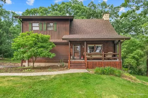 26-19 Westwood Ct, Lanark, IL 61046