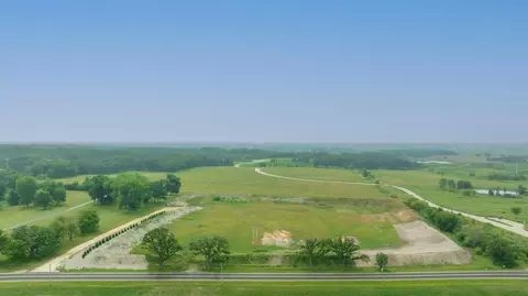 Nnnn Pleasant Valley Road, Woodstock, IL 60098