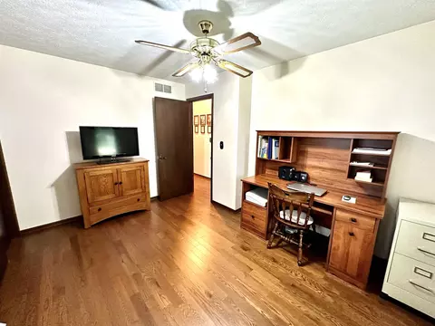 15828 E Timberlane Dr, Davis Junction, IL 61020 photo 13