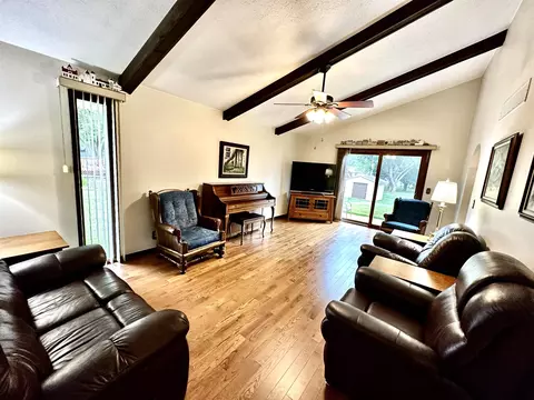 15828 E Timberlane Dr, Davis Junction, IL 61020 photo 6