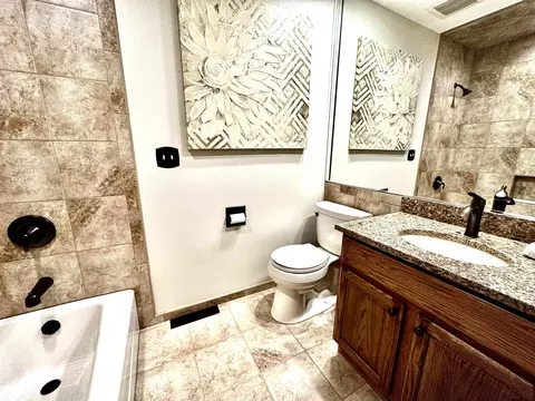 15828 E Timberlane Dr, Davis Junction, IL 61020 photo 9