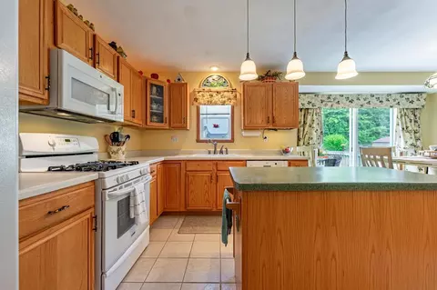 1406 Sentry Dr, Durand, IL 61024 photo 9