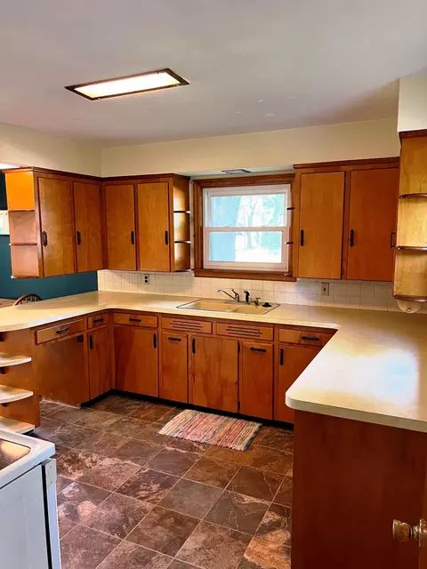 602 Maple St, Lena, IL 61048 photo 7