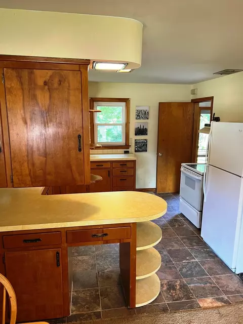 602 Maple St, Lena, IL 61048 photo 6