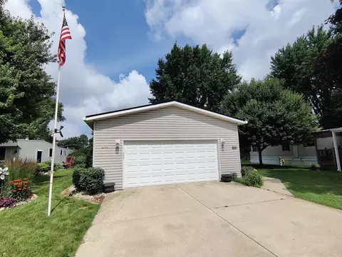 3905 Bluff Dr, Belvidere, IL 61008