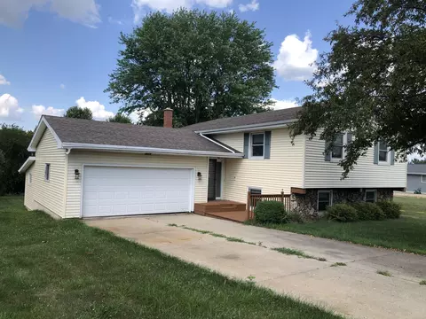 107 Newport Rd, Lake Summerset, IL 61019