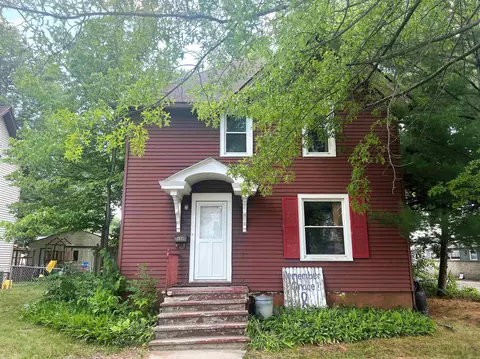 406 Oak Grove Ave, South Beloit, IL 61080