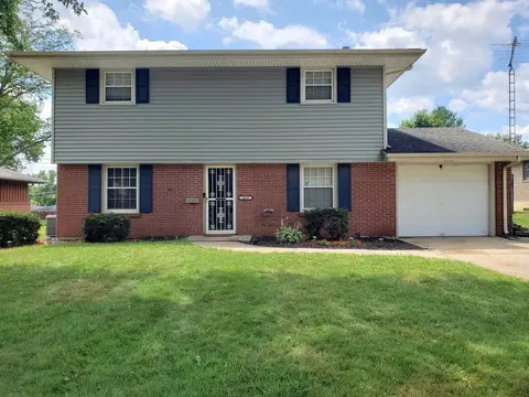 3616 Avondale Dr, Rockford, IL 61103
