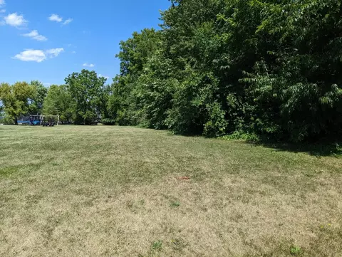 1226 Lake Summerset Rd, Lake Summerset, IL 61019