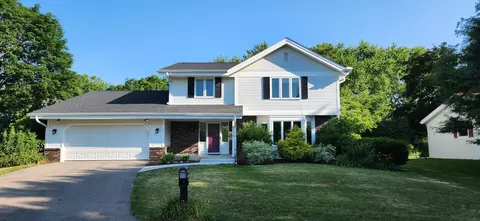 5620 Rainsford Way, Rockford, IL 61107