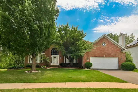 6861 Thomas Pkwy, Rockford, IL 61114