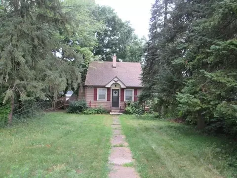 1307 25th St, Rockford, IL 61108
