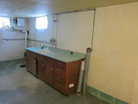 1134 W Main St, Thomson, IL 61285 photo 14