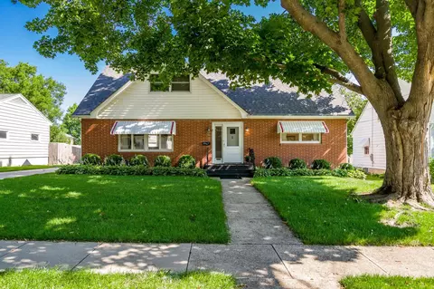 316 E Lincoln St, Mount Morris, IL 61054