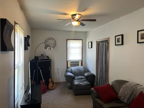 10825 Main St, Roscoe, IL 61073 photo 11