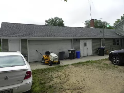 304 E South St, Durand, IL 61024 photo 5