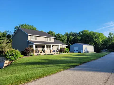 10733 Serenity Ln, Savanna, IL 61074