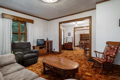 203 E Main St, Durand, IL 61024 photo 8