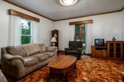 203 E Main St, Durand, IL 61024 photo 7