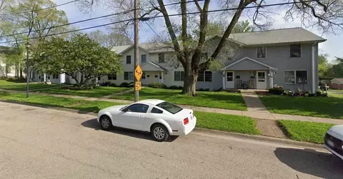 903-917 6th Ave, Rockford, IL 61104