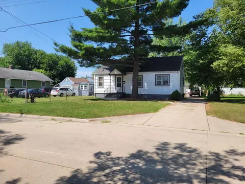 3009 Bildahl, Rockford, IL 61109
