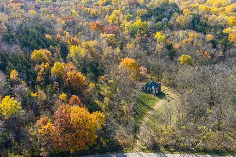 1802 S Irish Hollow Rd, Galena, IL 61036