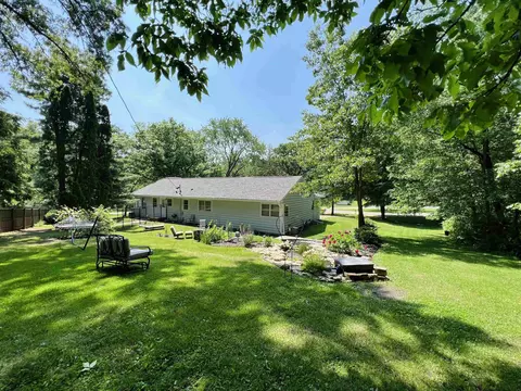 6888 Thorndale Ct, Roscoe, IL 61073 photo 38
