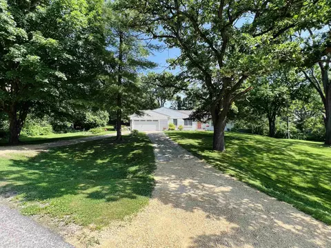 6888 Thorndale Ct, Roscoe, IL 61073 photo 44