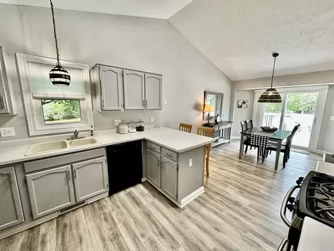 622 Dickerson Dr, Winnebago, IL 61088 photo 15