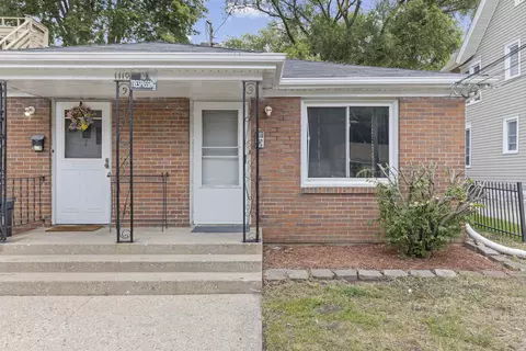 1110 17th Ave, Rockford, IL 61104
