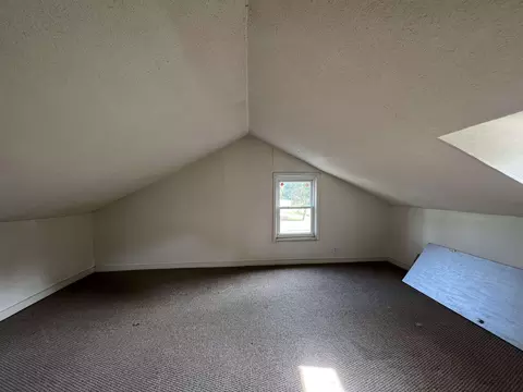 208 E Washington St, Mount Carroll, IL 61053 photo 10