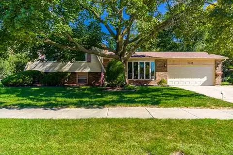 5065 Pebble Creek Trl, Loves Park, IL 61111