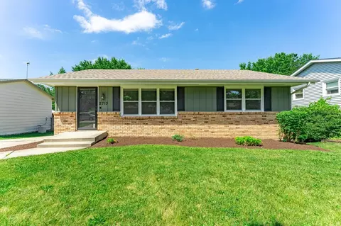 2713 Norway Pine Rd, Rockford, IL 61109