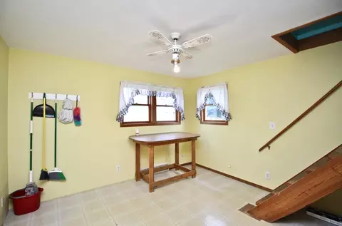 511 E Buffalo St, Polo, IL 61064 photo 6