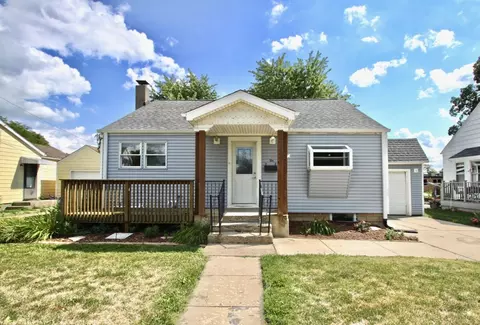 511 E Buffalo St, Polo, IL 61064