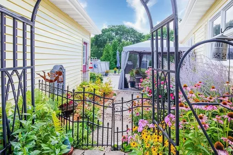 411 E Washington St, Mount Carroll, IL 61053 photo 37