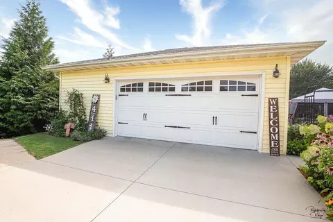 411 E Washington St, Mount Carroll, IL 61053 photo 42