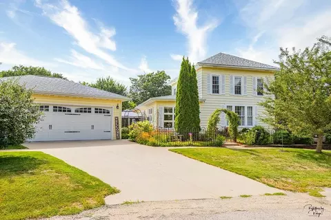 411 E Washington St, Mount Carroll, IL 61053 photo 43