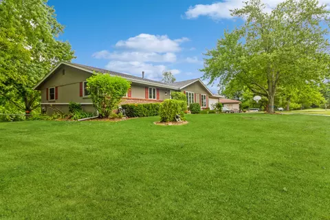 13352 Parkcrest Pl, Roscoe, IL 61073 photo 28
