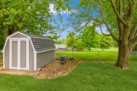 13352 Parkcrest Pl, Roscoe, IL 61073 photo 34