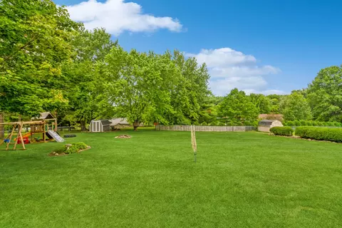 13352 Parkcrest Pl, Roscoe, IL 61073 photo 12