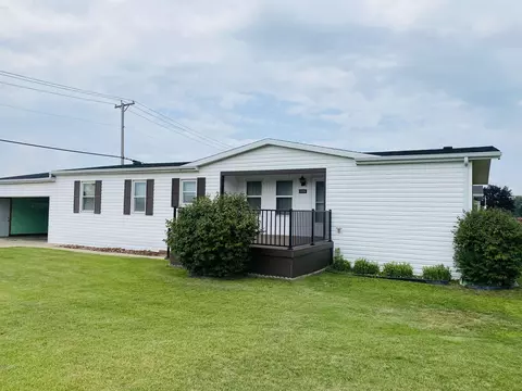 5296 Mahogany Ln, Roscoe, IL 61073