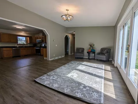 1600 Larchmont, Lake Summerset, IL 61019 photo 9