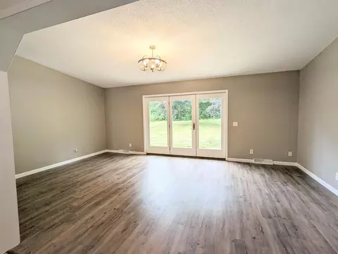 1600 Larchmont, Lake Summerset, IL 61019 photo 7