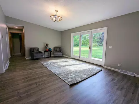 1600 Larchmont, Lake Summerset, IL 61019 photo 8