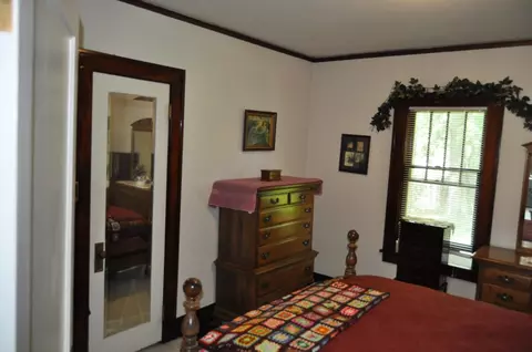 118 E Fuller St, Freeport, IL 61032 photo 11