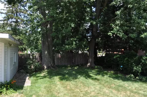 118 E Fuller St, Freeport, IL 61032 photo 16