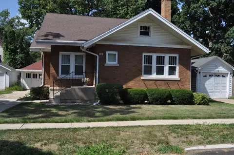 118 E Fuller St, Freeport, IL 61032