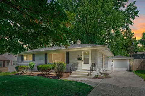 4012 Dakota Ln, Rockford, IL 61108