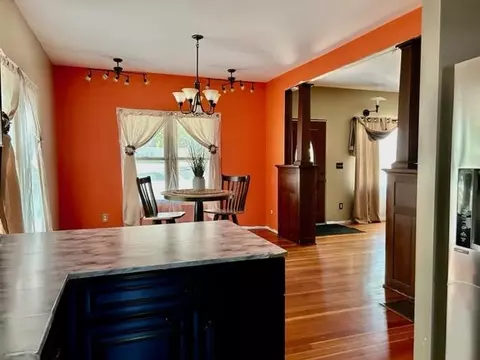 307 W 4th St, Pecatonica, IL 61063 photo 10